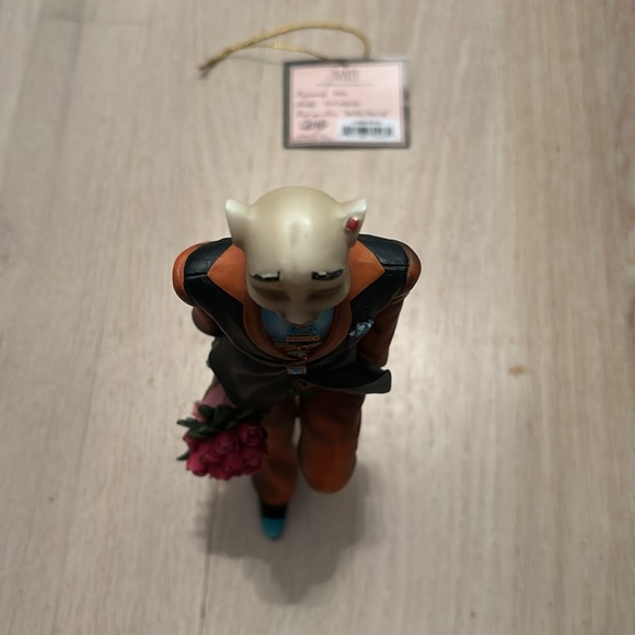 NIB Margaret Le Van Alley Cat Figurine Dante Amore Male with Flowers - Picture 5 of 7